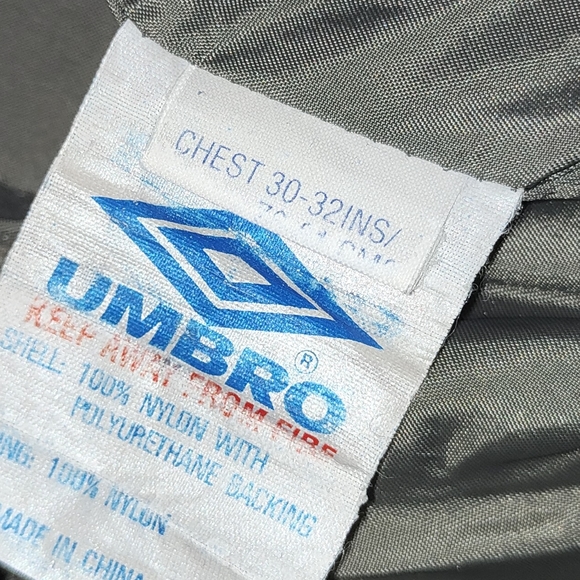 Manchester United Jacket Red Grey Umbro Sharp Boys LB Age 11-12 Years Vintage - Picture 9 of 10